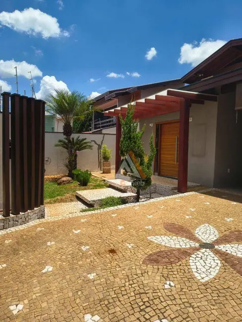 Foto 2 de Casa com 3 quartos à venda, 413m2 em Jardim América, Mogi Mirim - SP