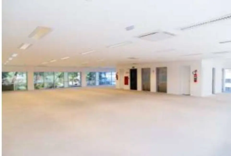 Foto 2 de Sala Comercial para alugar, 2350m2 em Cidade Monções, São Paulo - SP