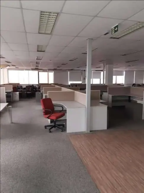 Sala Comercial para alugar, 1429m2 em Vila Paulista, São Paulo - SP - imagem 1 Foto 1 de Sala Comercial para alugar, 1429m2 em Vila Paulista, São Paulo - SP