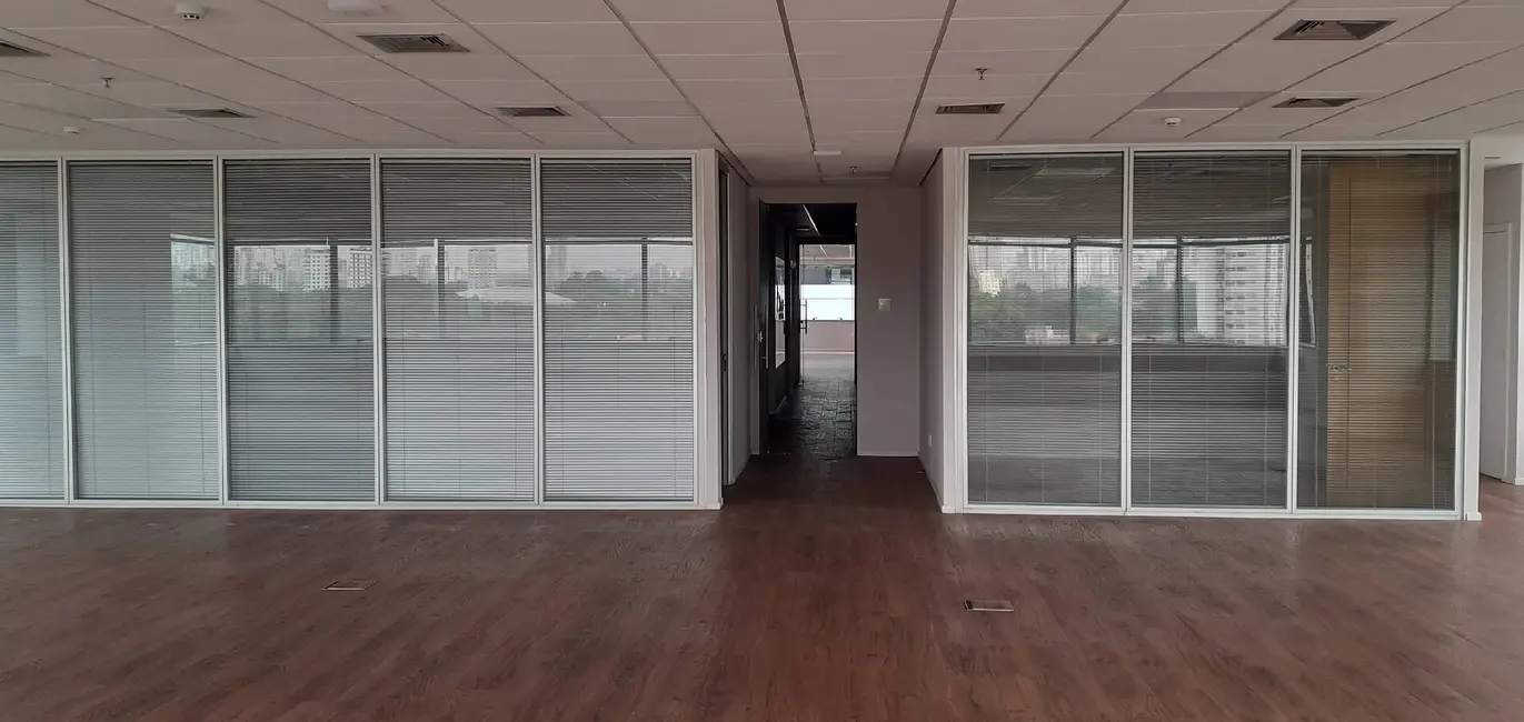 Foto 3 de Sala Comercial para alugar, 589m2 em Cidade Monções, São Paulo - SP