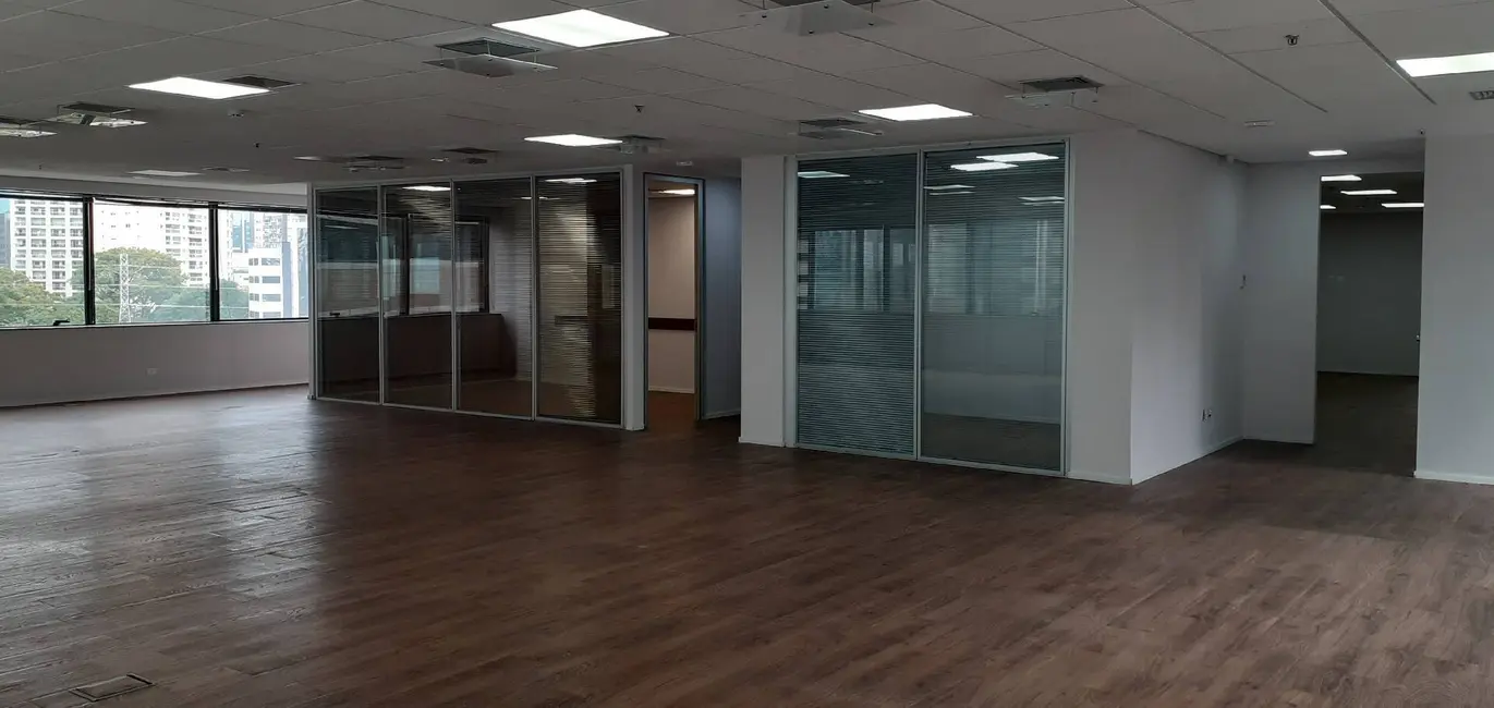 Foto 9 de Sala Comercial para alugar, 589m2 em Cidade Monções, São Paulo - SP