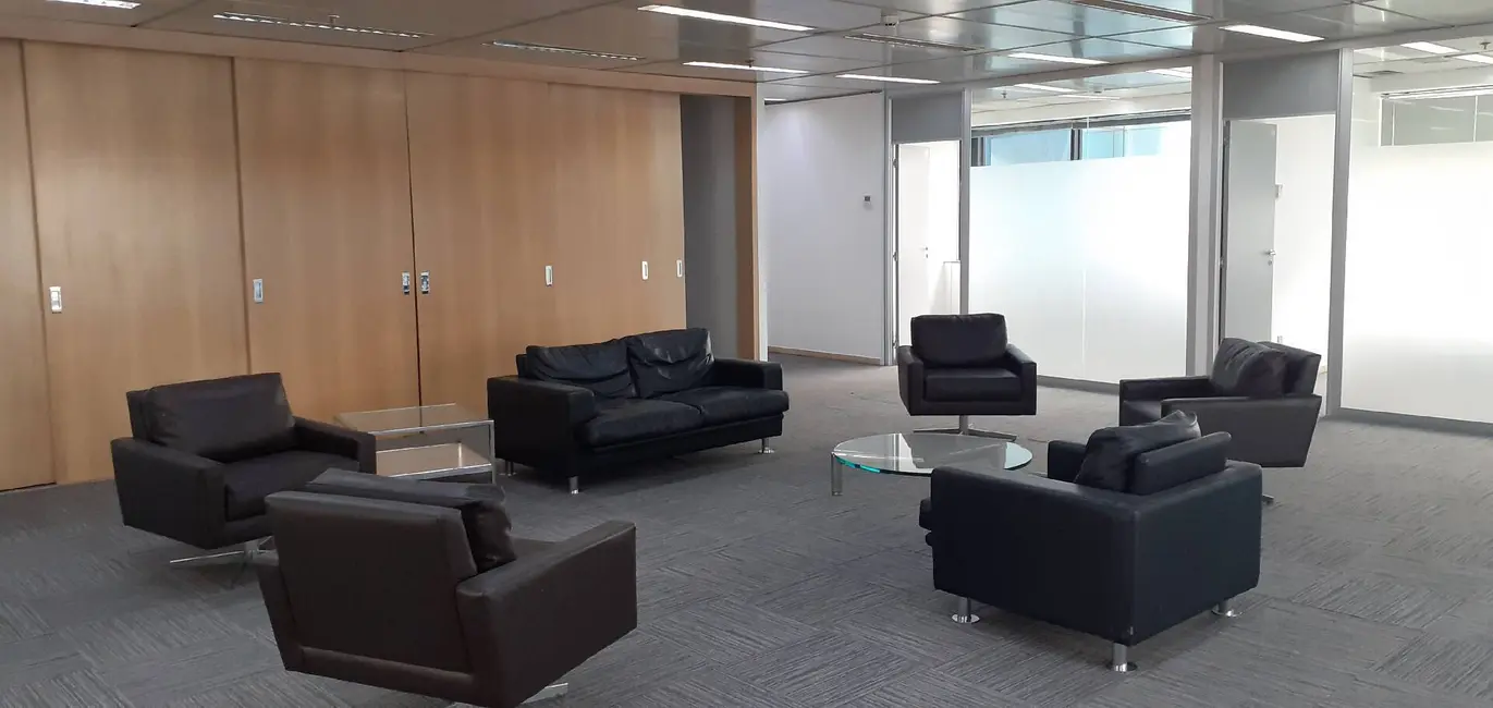 Foto 2 de Sala Comercial para alugar, 589m2 em Cidade Monções, São Paulo - SP