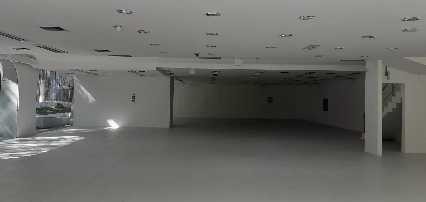 Foto 1 de Loja para alugar, 1196m2 em Santo Amaro, São Paulo - SP