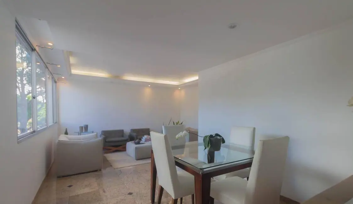 Apartamento com 2 quartos à venda, 110m2 em Jardim das Acácias, São Paulo - SP - imagem 3 Foto 3 de Apartamento com 2 quartos à venda, 110m2 em Jardim das Acácias, São Paulo - SP