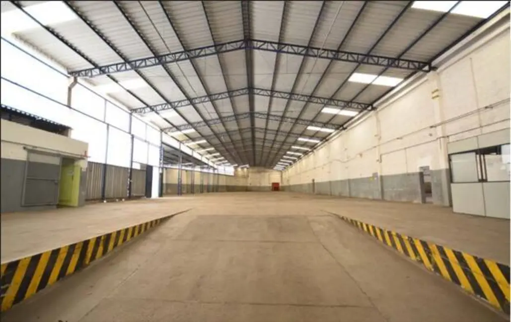 Foto 2 de Armazém / Galpão para alugar, 17128m2 em Vila Independência, São Paulo - SP