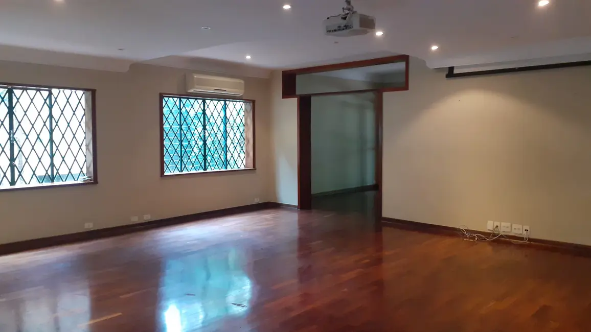 Foto 2 de Casa com 5 quartos à venda e para alugar, 1100m2 em Chácara Flora, São Paulo - SP
