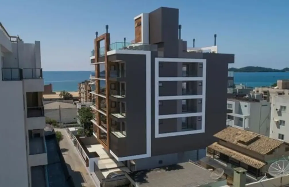 Foto 3 de Apartamento com 1 quarto à venda, 35m2 em Bombinhas - SC