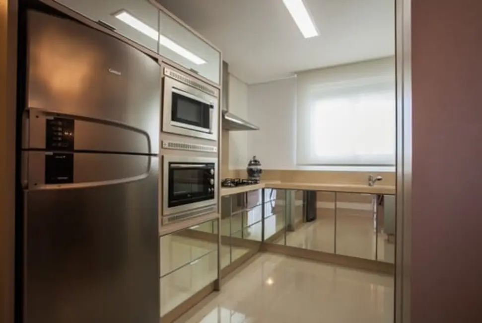 Apartamento com 4 quartos à venda, 149m2 em Balneario Camboriu - SC - imagem 7 Foto 7 de Apartamento com 4 quartos à venda, 149m2 em Balneario Camboriu - SC