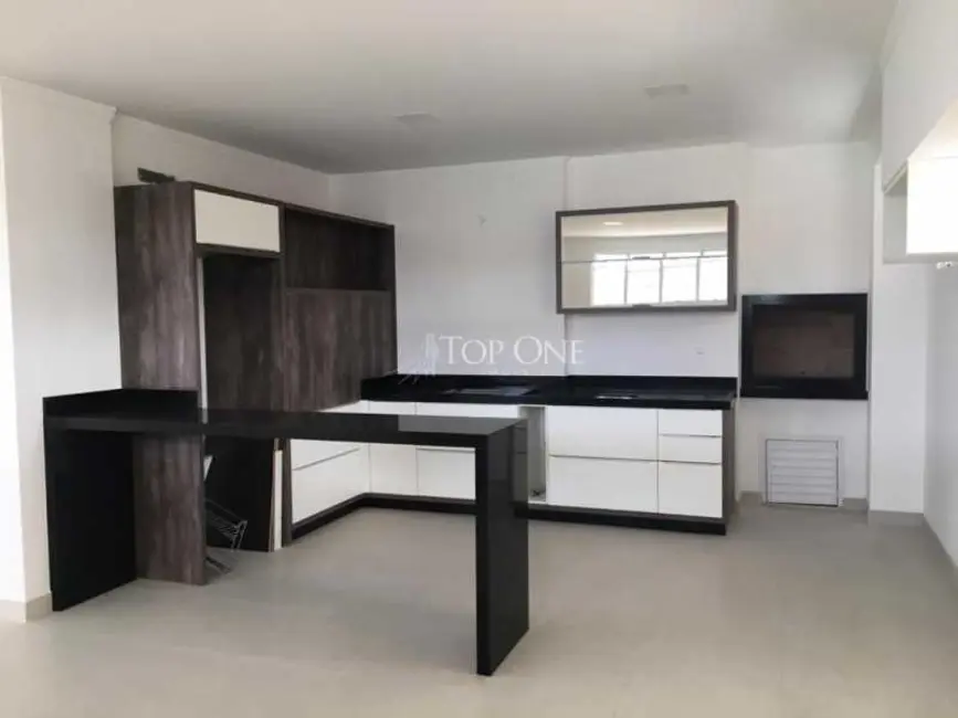 Foto 6 de Apartamento com 2 quartos à venda, 72m2 em Bombinhas - SC