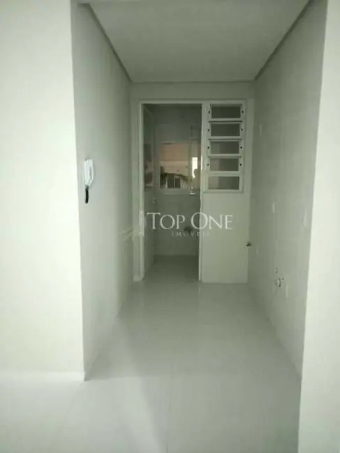 Apartamento com 2 quartos à venda, 64m2 em Florianopolis - SC - imagem 6 Foto 6 de Apartamento com 2 quartos à venda, 64m2 em Florianopolis - SC