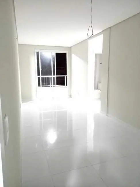 Apartamento com 2 quartos à venda, 64m2 em Florianopolis - SC - imagem 5 Foto 5 de Apartamento com 2 quartos à venda, 64m2 em Florianopolis - SC