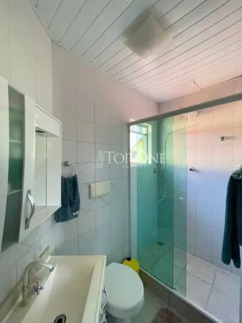 Casa com 3 quartos à venda, 100m2 em Palhoca - SC - imagem 8 Foto 8 de Casa com 3 quartos à venda, 100m2 em Palhoca - SC