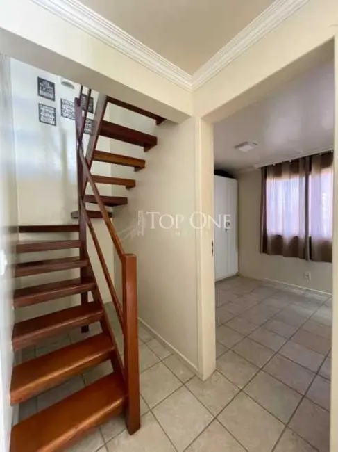 Casa com 3 quartos à venda, 100m2 em Palhoca - SC - imagem 9 Foto 9 de Casa com 3 quartos à venda, 100m2 em Palhoca - SC