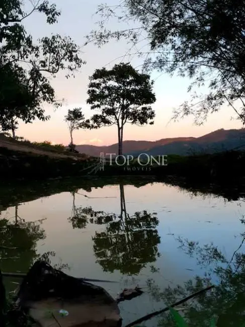 Chácara à venda, 2454m2 em Santo Amaro Da Imperatriz - SC - imagem 4 Foto 4 de Chácara à venda, 2454m2 em Santo Amaro Da Imperatriz - SC