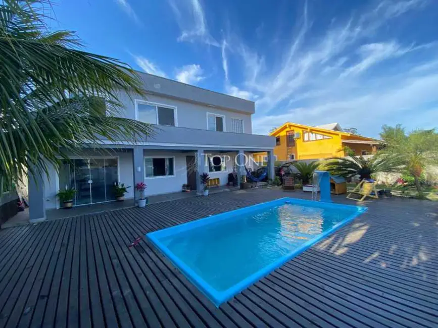Foto 2 de Casa de Condomínio com 5 quartos à venda, 225m2 em Florianopolis - SC
