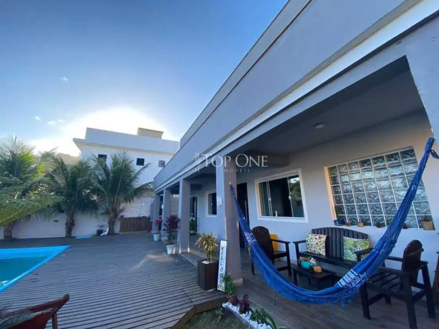 Foto 1 de Casa de Condomínio com 5 quartos à venda, 225m2 em Florianopolis - SC