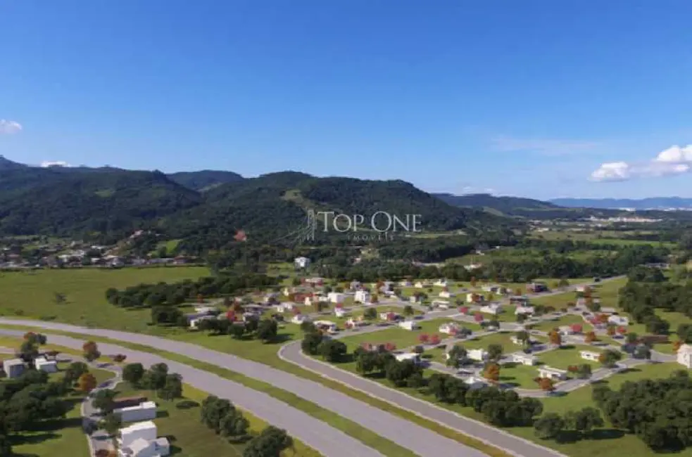 Foto 2 de Terreno / Lote à venda, 268m2 em Sao Jose - SC