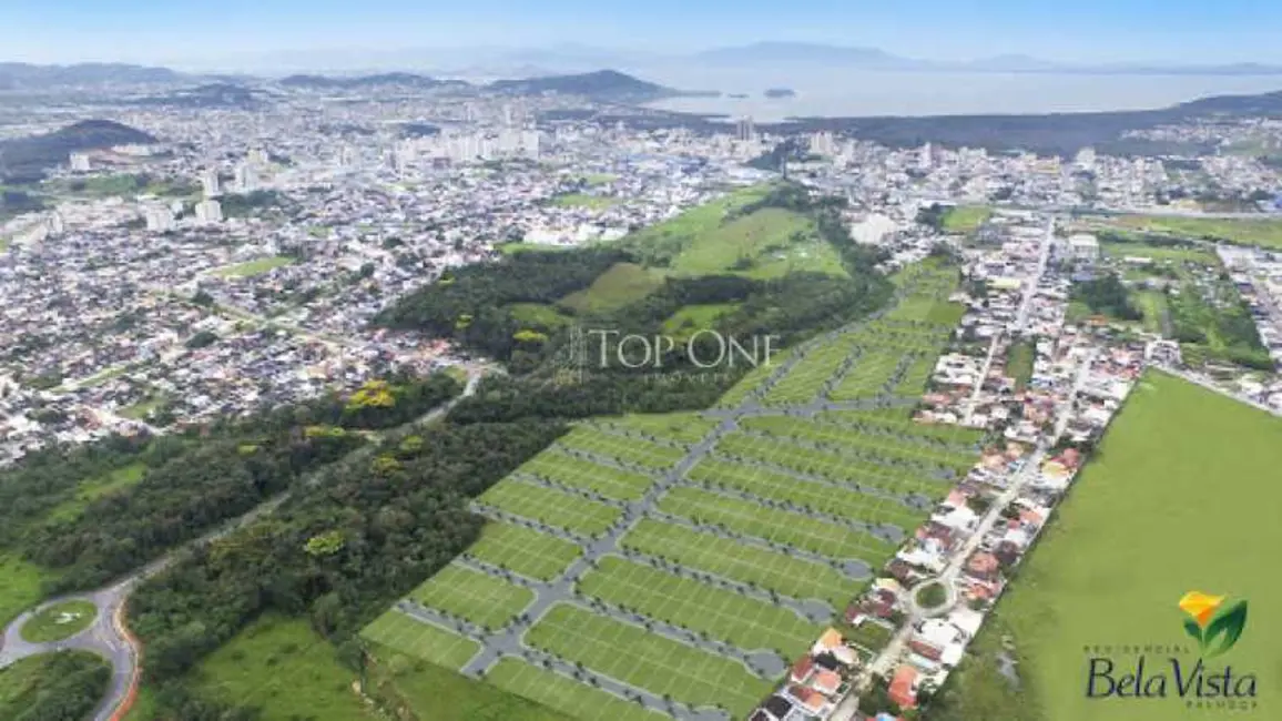 Foto 1 de Terreno / Lote à venda, 200m2 em Palhoca - SC