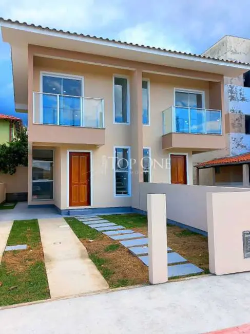 Foto 1 de Casa com 2 quartos à venda, 66m2 em Palhoca - SC