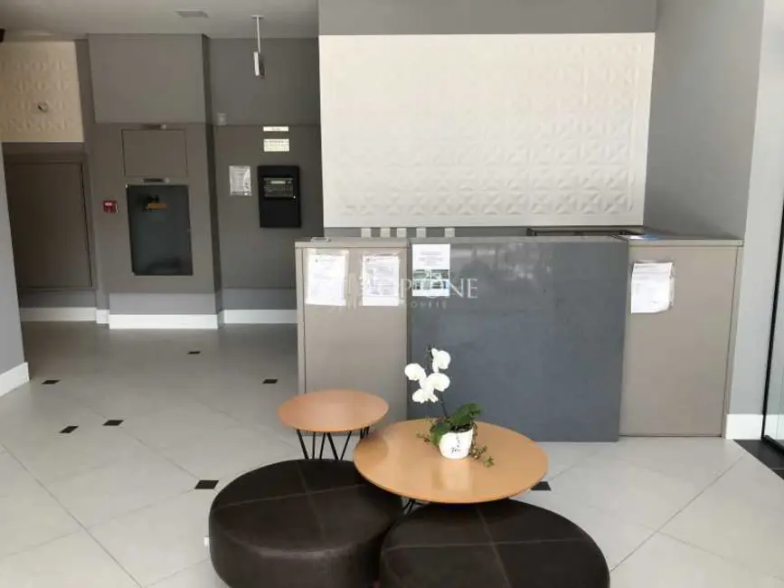 Foto 3 de Sala Comercial à venda, 205m2 em Florianopolis - SC