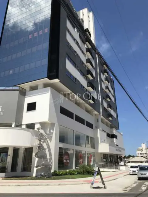 Foto 2 de Sala Comercial à venda, 205m2 em Florianopolis - SC