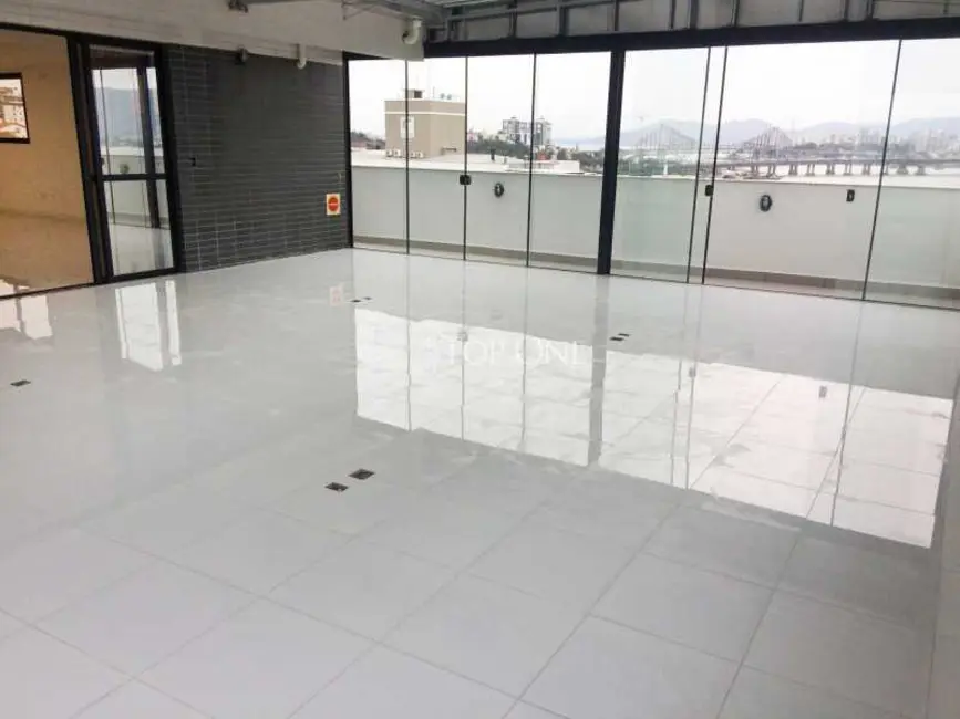 Foto 6 de Sala Comercial à venda, 205m2 em Florianopolis - SC