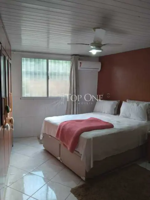 Foto 1 de Casa com 2 quartos à venda, 70m2 em Sao Jose - SC