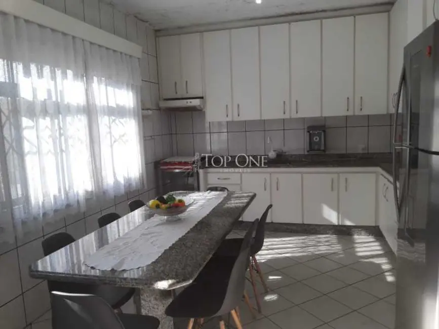 Foto 4 de Casa com 5 quartos à venda, 120m2 em Sao Jose - SC