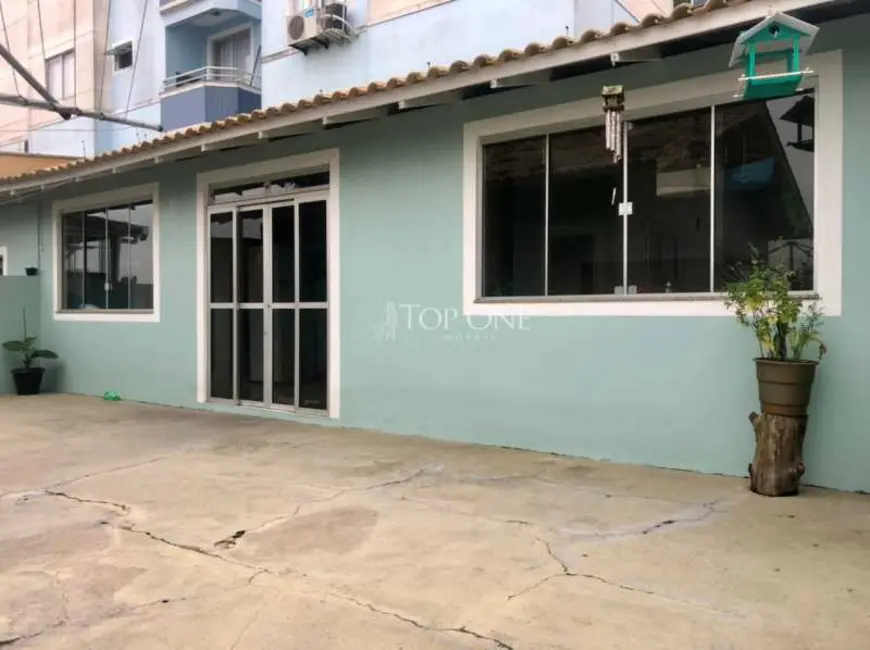 Foto 3 de Casa com 2 quartos à venda, 145m2 em Sao Jose - SC