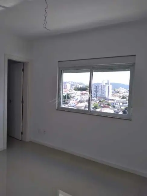 Foto 5 de Apartamento com 2 quartos à venda, 74m2 em Florianopolis - SC