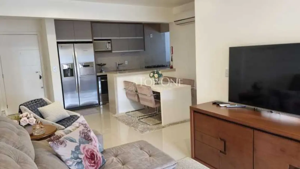 Foto 3 de Apartamento com 3 quartos à venda, 70m2 em Palhoca - SC