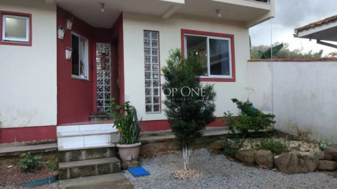 Foto 1 de Casa com 3 quartos à venda, 80m2 em Sao Jose - SC