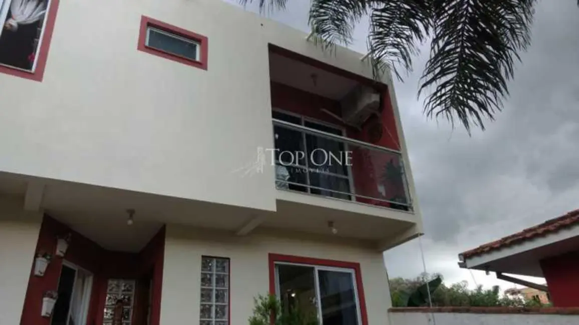 Foto 2 de Casa com 3 quartos à venda, 80m2 em Sao Jose - SC