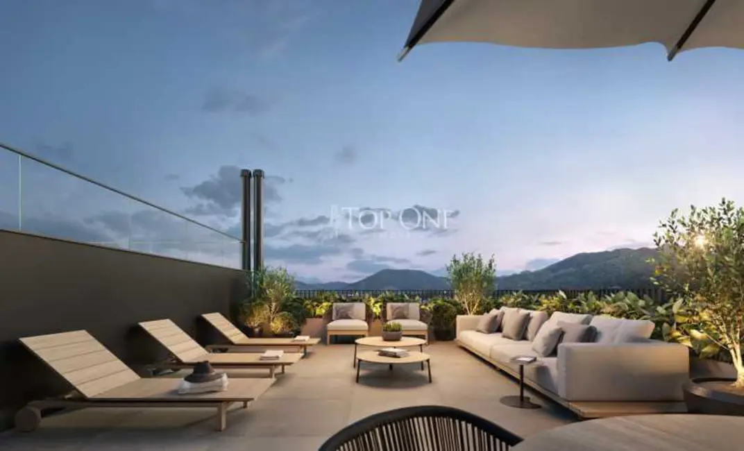 Foto 3 de Apartamento com 2 quartos à venda, 62m2 em Itapema - SC