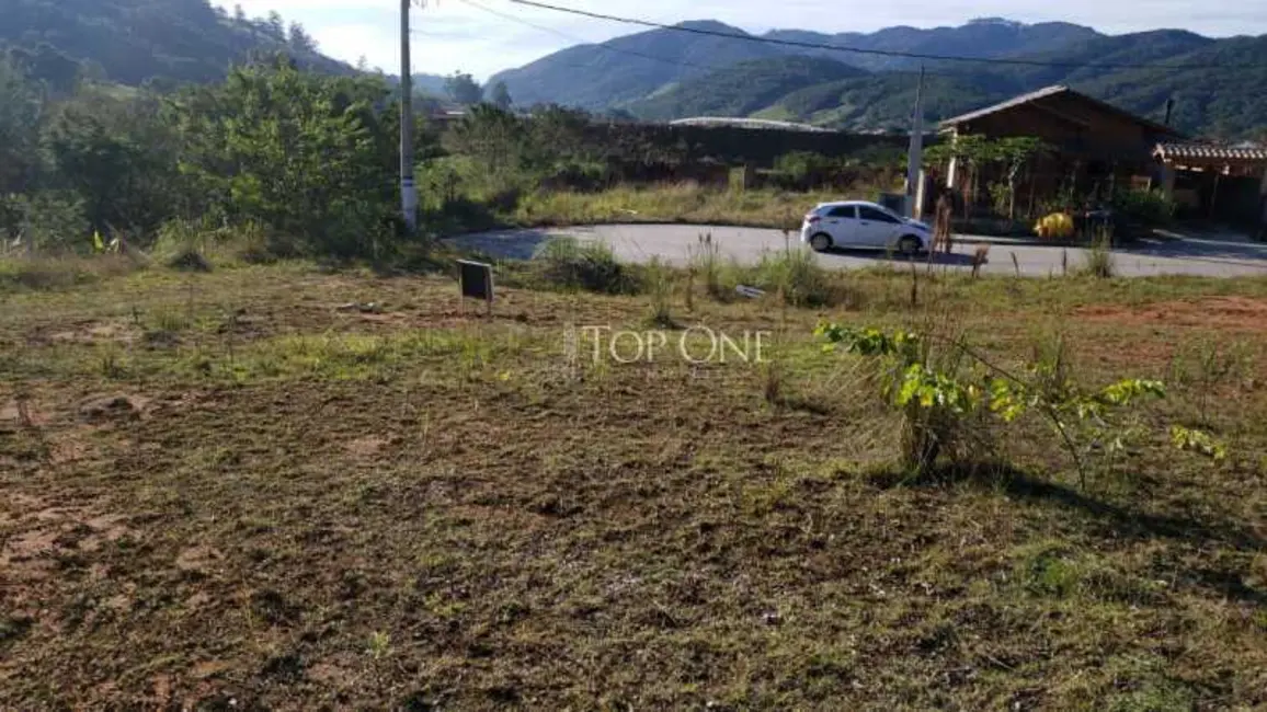 Foto 2 de Terreno / Lote à venda, 317m2 em Sao Jose - SC