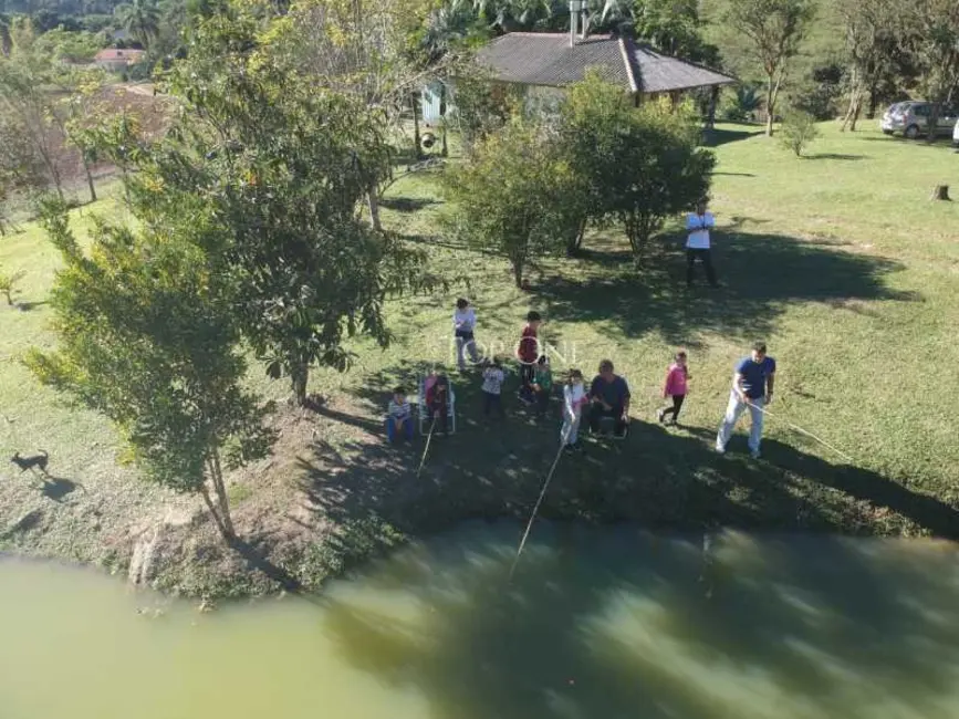 Foto 5 de Sítio / Rancho com 3 quartos à venda, 70m2 em Sao Bonifacio - SC