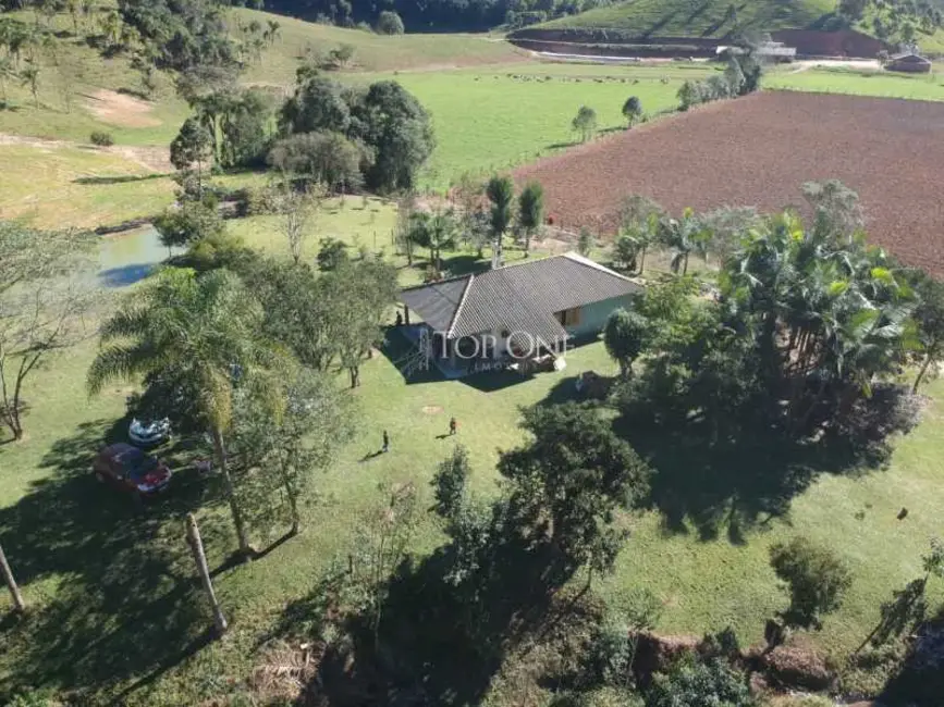 Foto 2 de Sítio / Rancho com 3 quartos à venda, 70m2 em Sao Bonifacio - SC