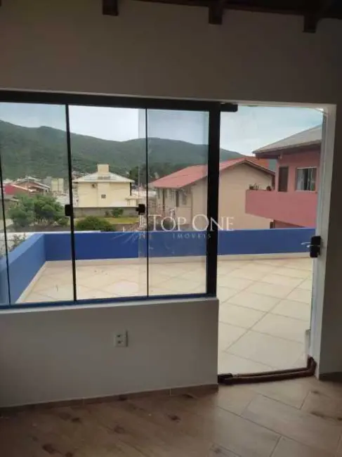 Casa com 3 quartos à venda, 120m2 em Florianopolis - SC - imagem 9 Foto 9 de Casa com 3 quartos à venda, 120m2 em Florianopolis - SC