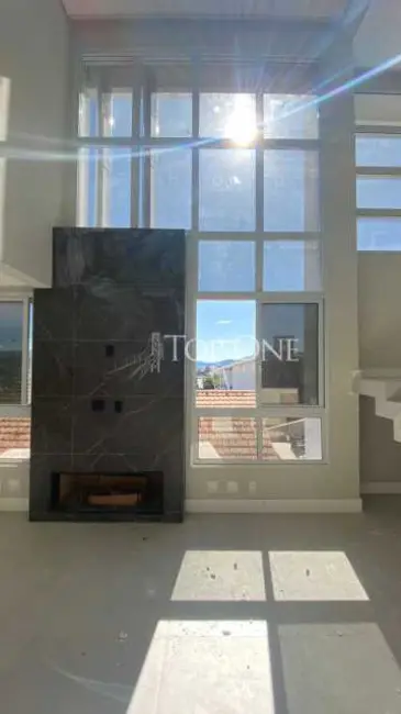 Foto 2 de Casa com 3 quartos à venda, 279m2 em Palhoca - SC