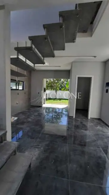Casa com 3 quartos à venda, 130m2 em Florianopolis - SC - imagem 6 Foto 6 de Casa com 3 quartos à venda, 130m2 em Florianopolis - SC