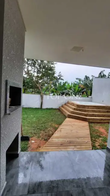 Casa com 3 quartos à venda, 130m2 em Florianopolis - SC - imagem 1 Foto 1 de Casa com 3 quartos à venda, 130m2 em Florianopolis - SC