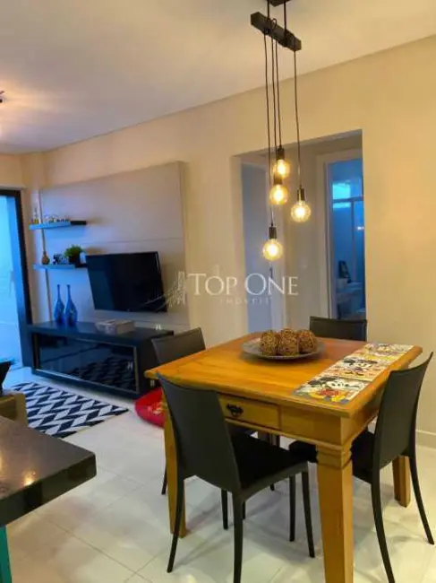 Foto 9 de Apartamento com 2 quartos à venda, 66m2 em Itapema - SC