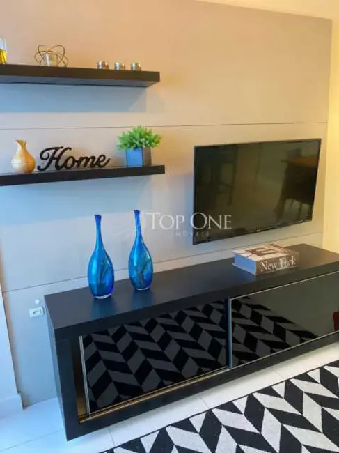 Foto 8 de Apartamento com 2 quartos à venda, 66m2 em Itapema - SC