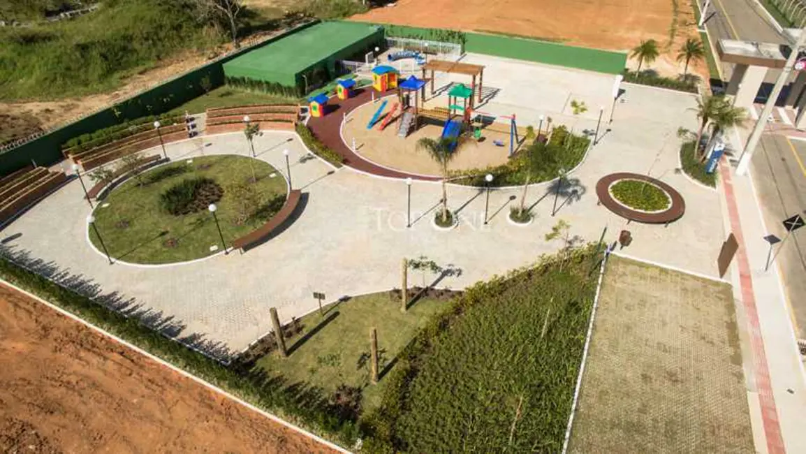 Foto 6 de Terreno / Lote à venda, 360m2 em Sao Jose - SC