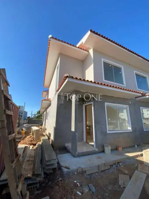 Foto 2 de Casa com 2 quartos à venda, 86m2 em Sao Jose - SC