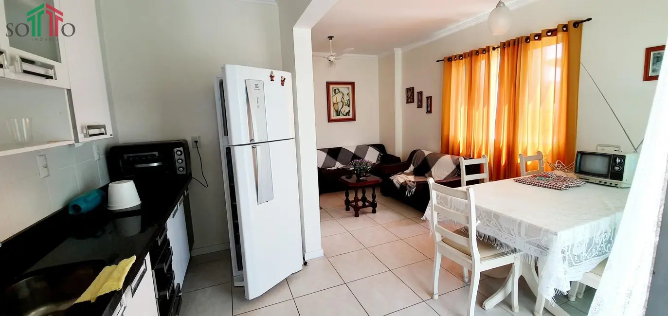 Foto 6 de Apartamento com 2 quartos à venda, 85m2 em Meia Praia, Itapema - SC