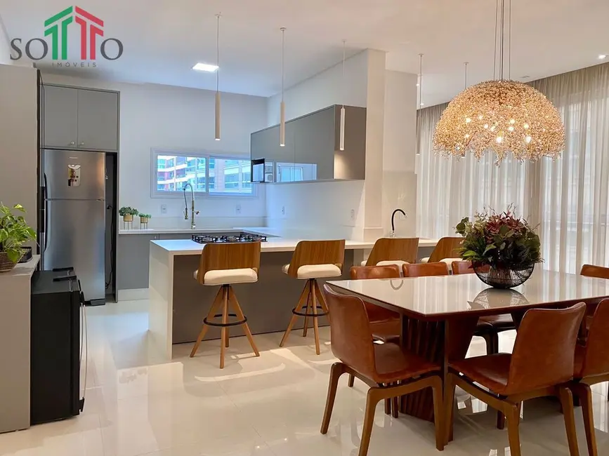 Foto 8 de Apartamento com 4 quartos à venda, 164m2 em Itapema - SC