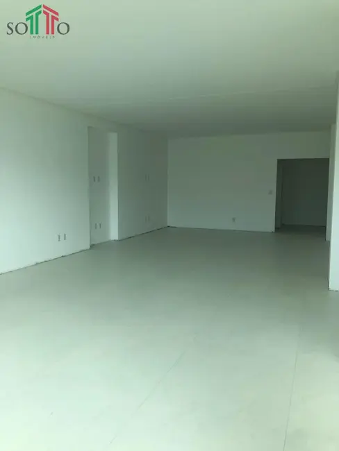 Foto 7 de Apartamento com 4 quartos à venda, 193m2 em Itapema - SC