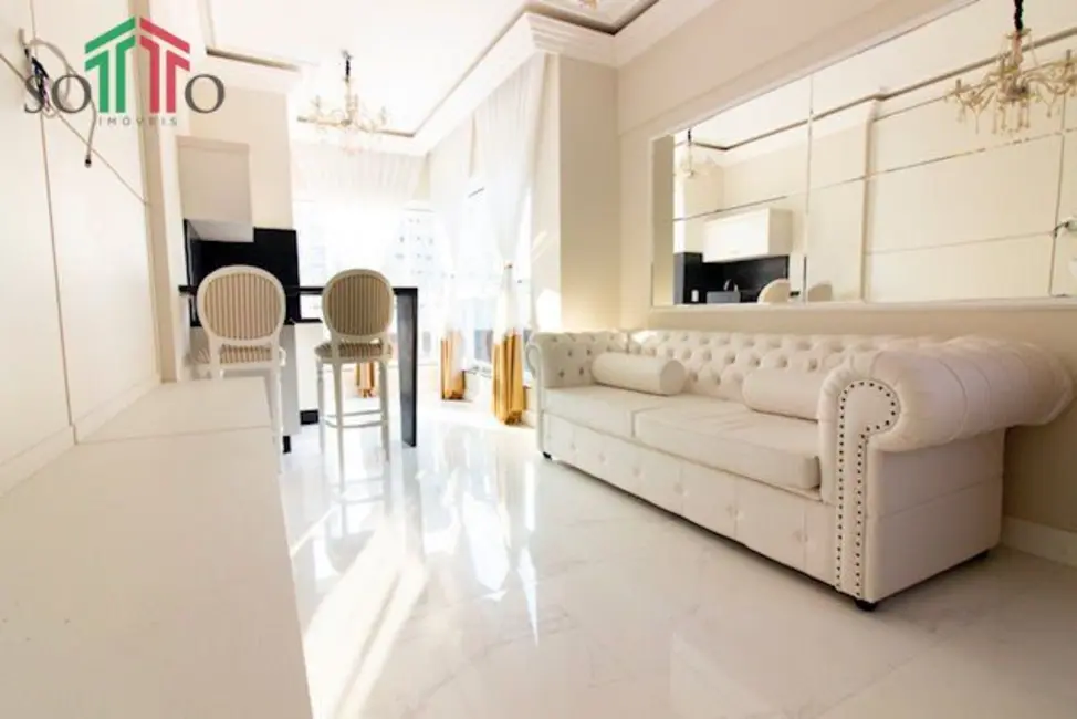 Foto 8 de Apartamento com 3 quartos à venda, 178m2 em Itapema - SC