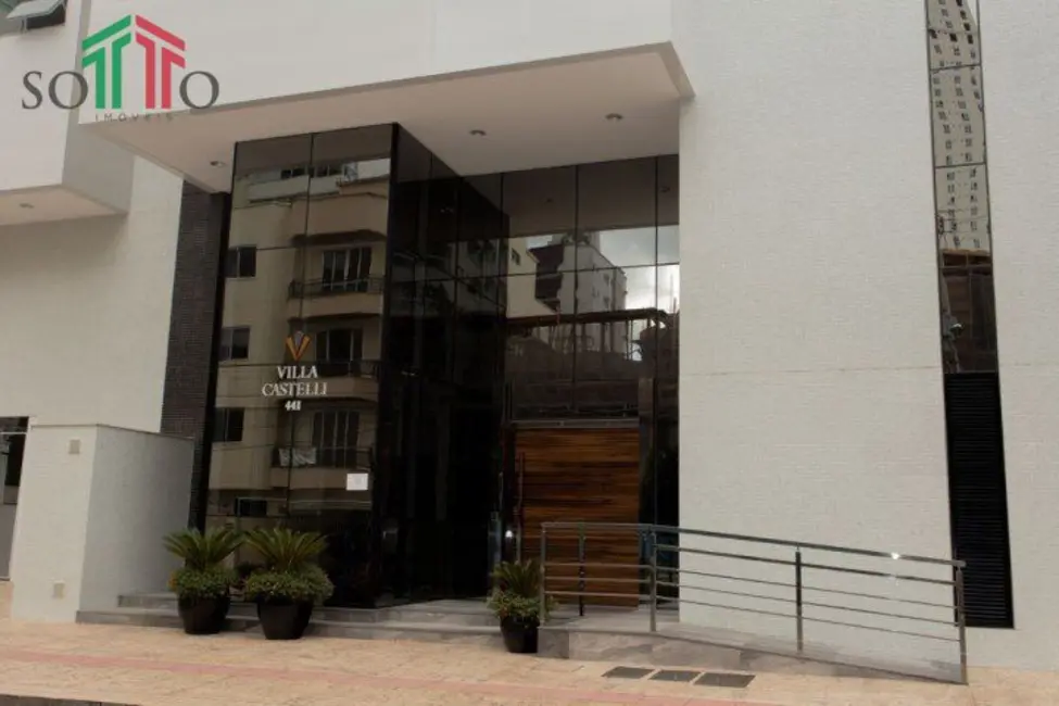 Foto 2 de Apartamento com 4 quartos à venda, 150m2 em Centro, Balneario Camboriu - SC